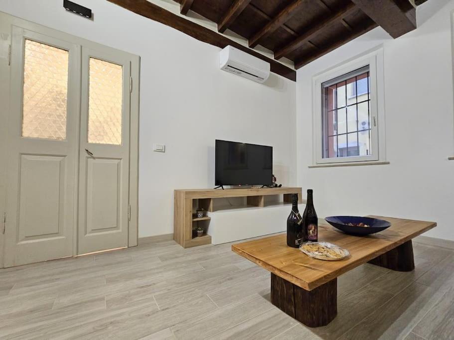Il Rifugio Di Trip Appartement Mantua Buitenkant foto